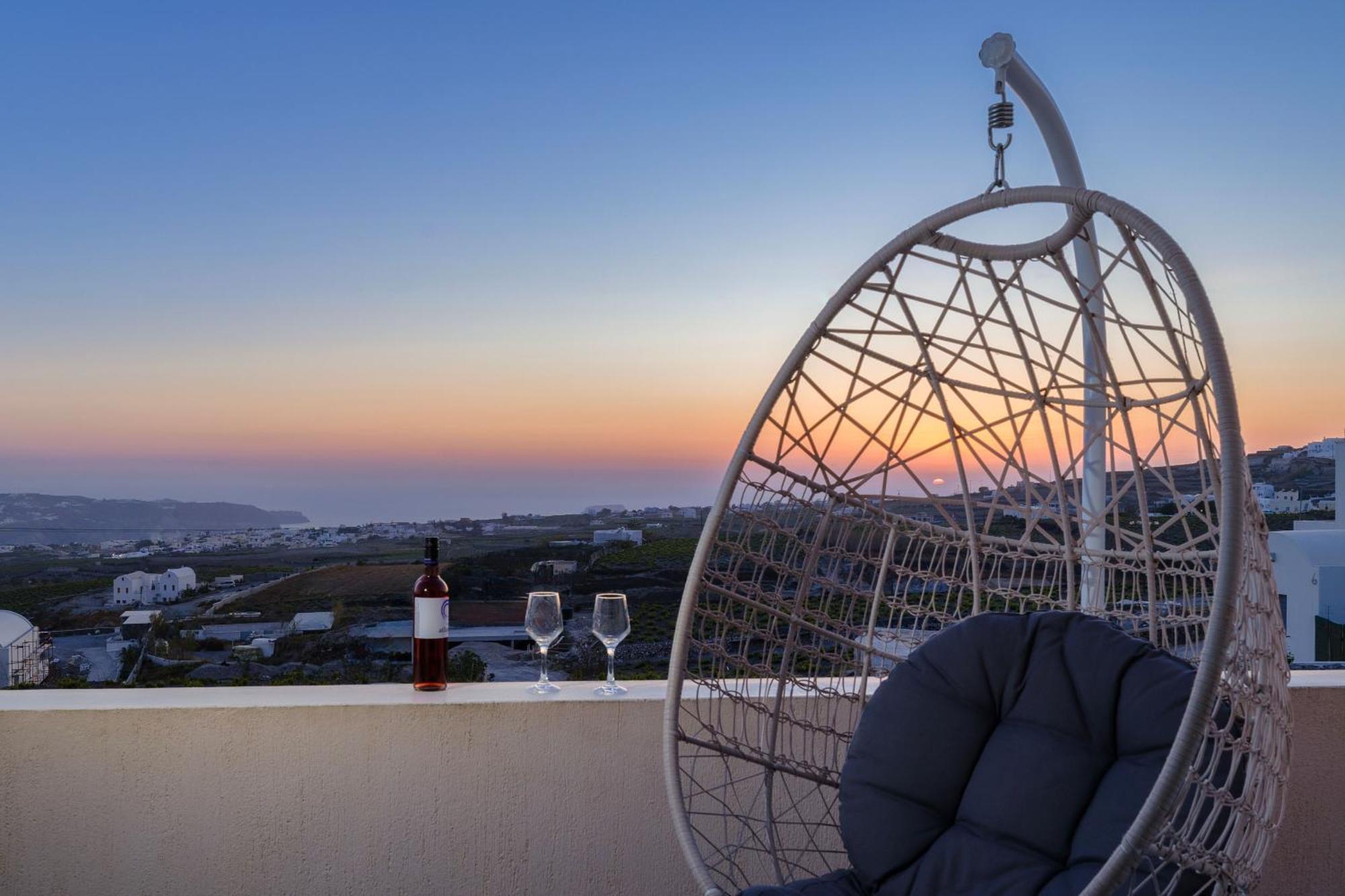 Cinnamon Villa With Private Hot Tub Pýrgos Eksteriør bilde
